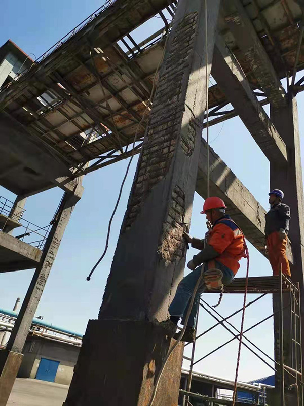 输煤桥立柱修补